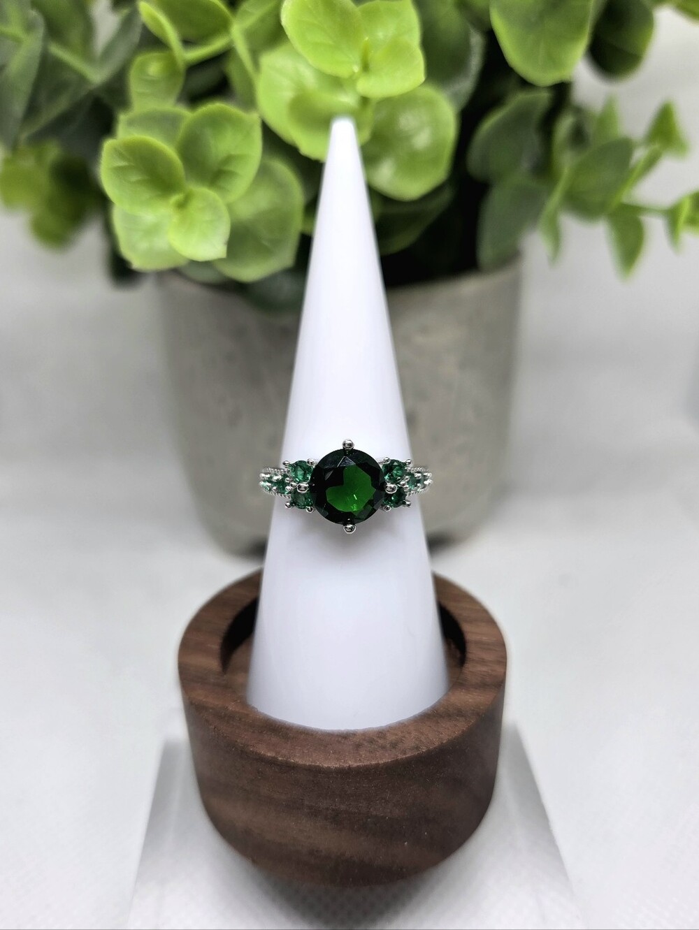 BP Deep Emerald Green Crystal Halo Ring